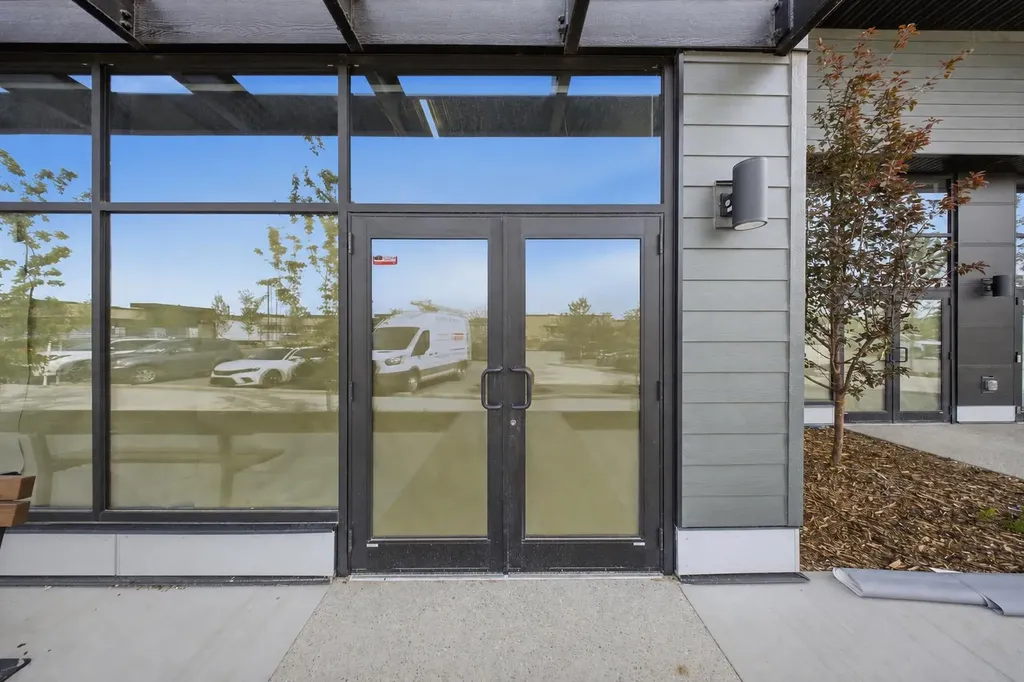 40 Belmont Drive SW Calgary AB T2X 6L5