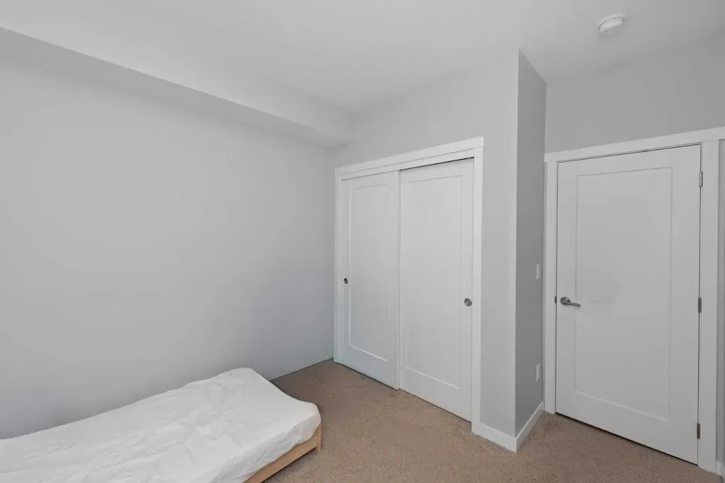 150 Shawnee Square SW Calgary AB T2Y 0T6