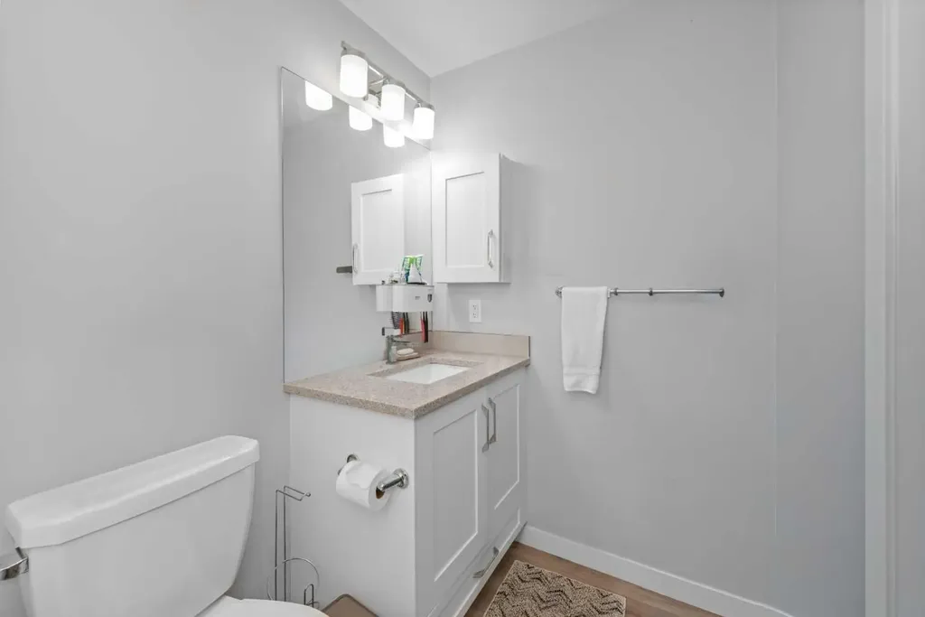 150 Shawnee Square SW Calgary AB T2Y 0T6