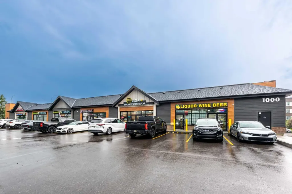 150 Shawnee Square SW Calgary AB T2Y 0T6