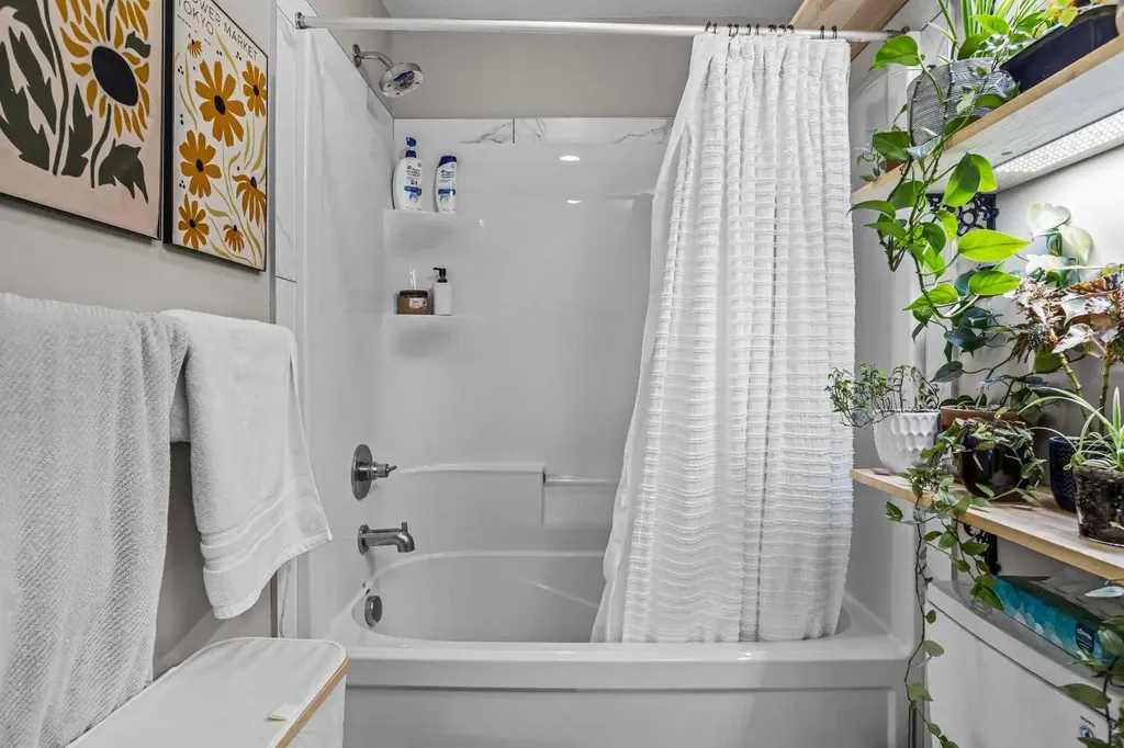 106 Stewart Creek Rise Canmore AB T1W 0N3