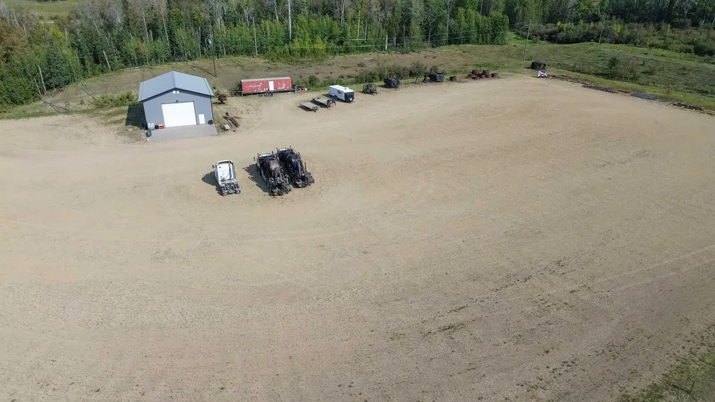 3021 Township Road 400 Rural Lacombe County AB T0M 0X0