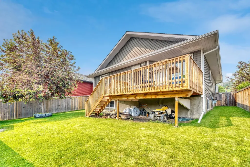 303 Robert Street SW Diamond Valley AB T0L2A0