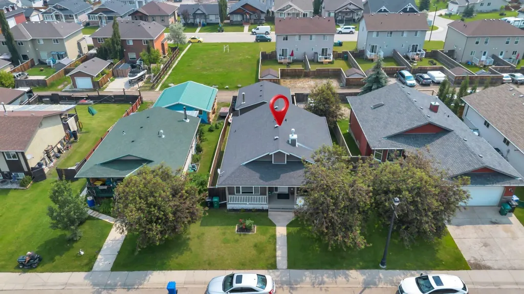 303 Robert Street SW Diamond Valley AB T0L2A0
