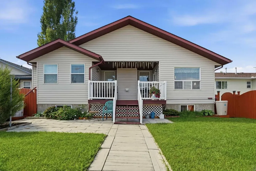 1706 3 Avenue SE High River AB T1V 1Y3