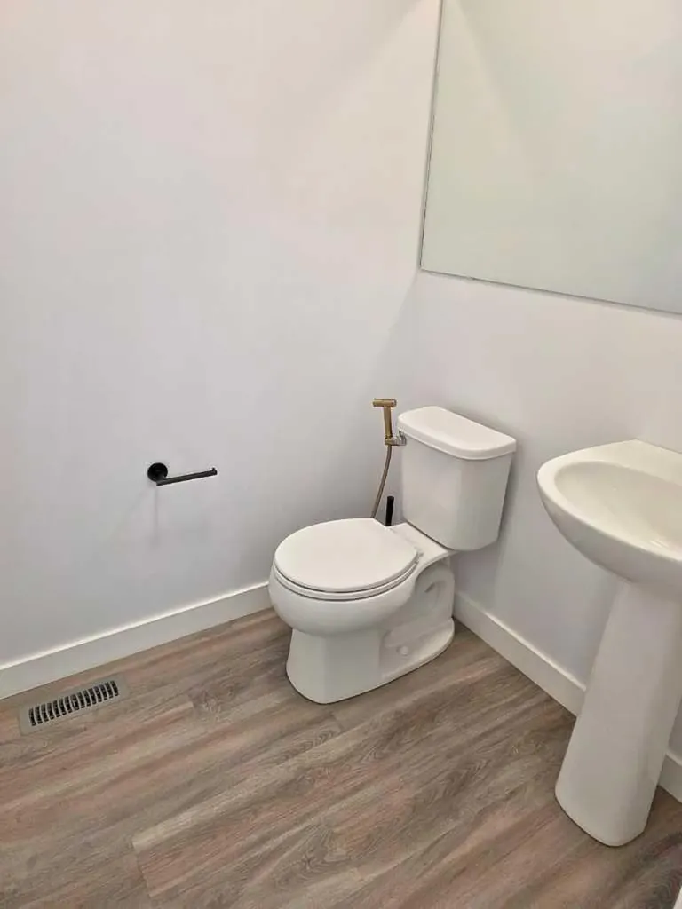 22 Earl Close Red Deer AB T4P 3G6