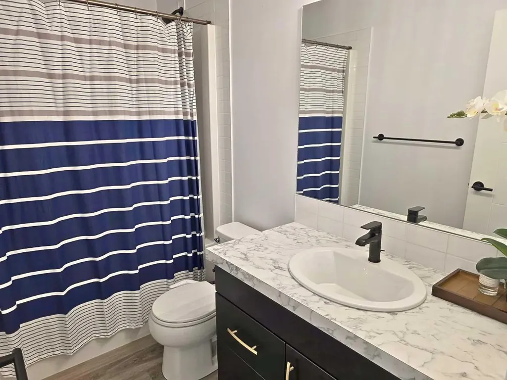 22 Earl Close Red Deer AB T4P 3G6