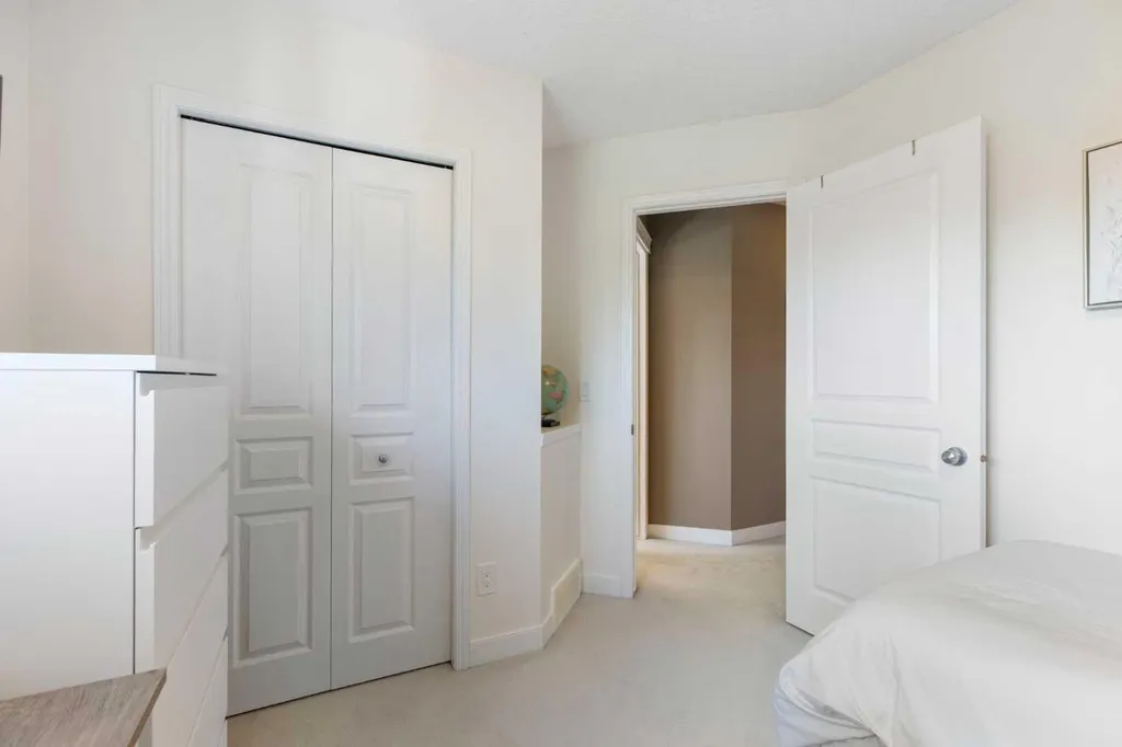 54 Cranfield Crescent SE Calgary AB T3M 1A6