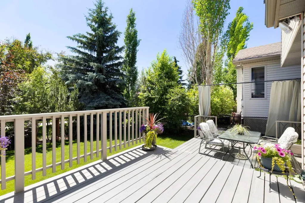 54 Cranfield Crescent SE Calgary AB T3M 1A6