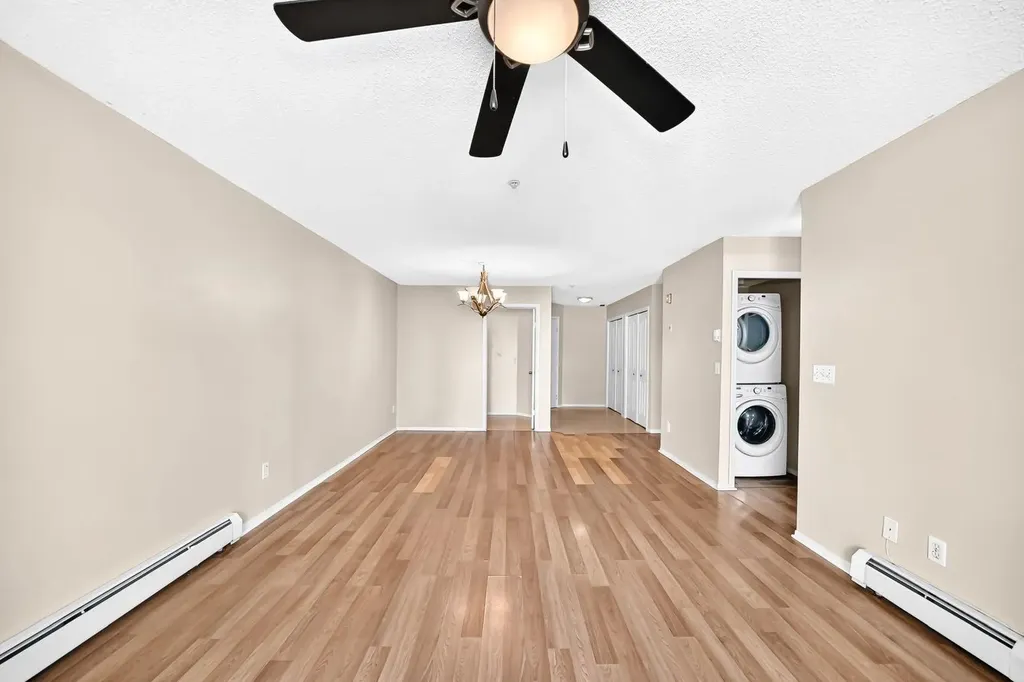 6224 17 Avenue Calgary AB T2A 7X8