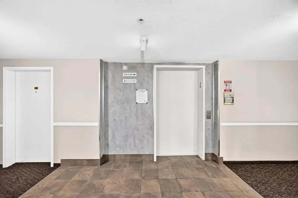 6224 17 Avenue Calgary AB T2A 7X8