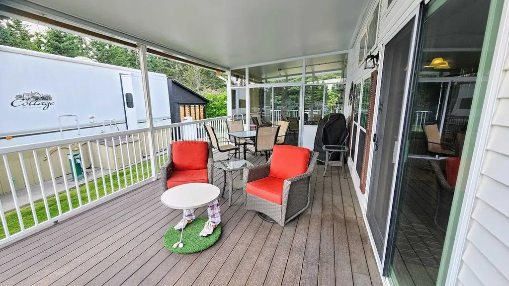 32379 Range Road 55 Rural Mountain View County AB T0M 1X0