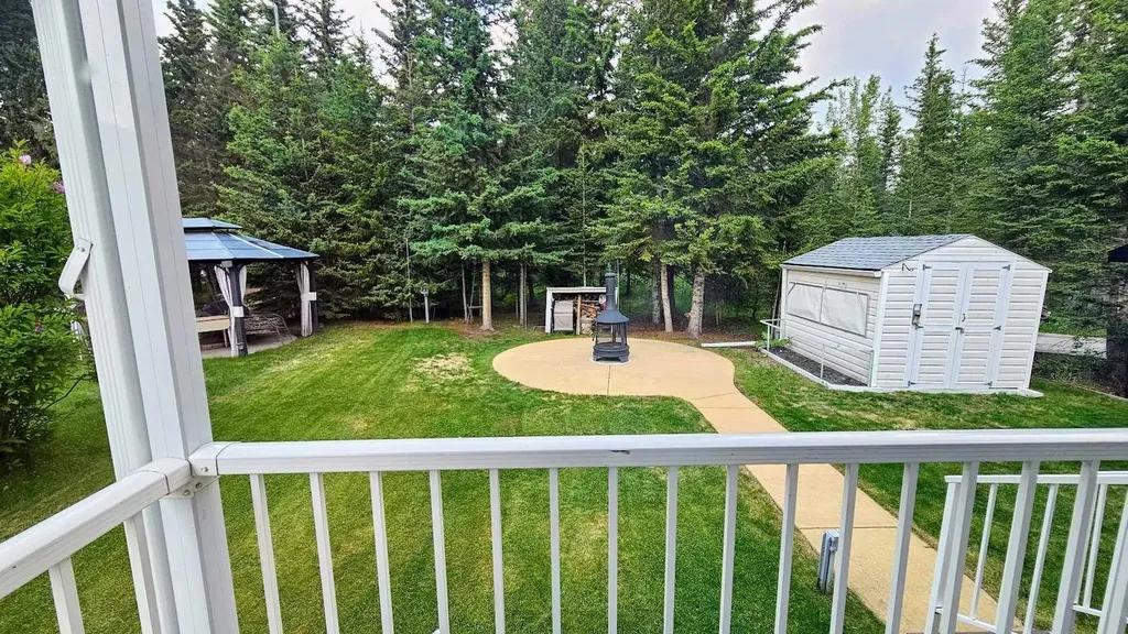 32379 Range Road 55 Rural Mountain View County AB T0M 1X0