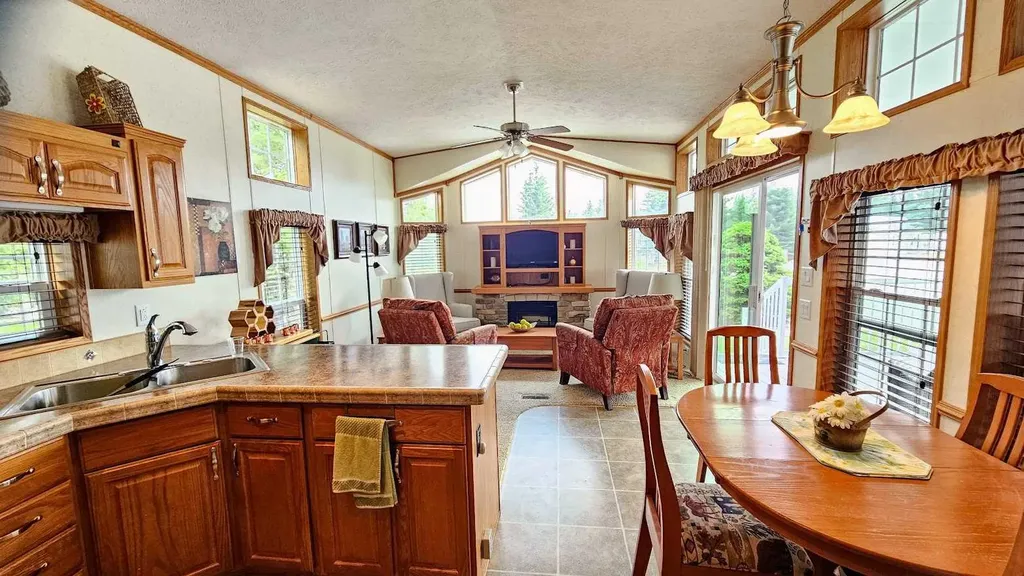 32379 Range Road 55 Rural Mountain View County AB T0M 1X0