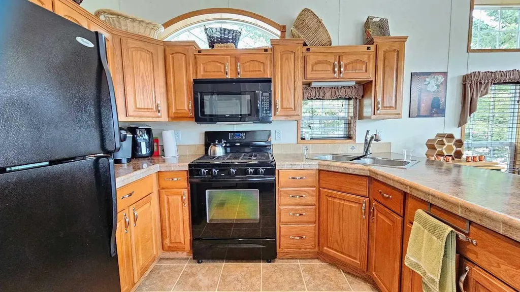 32379 Range Road 55 Rural Mountain View County AB T0M 1X0