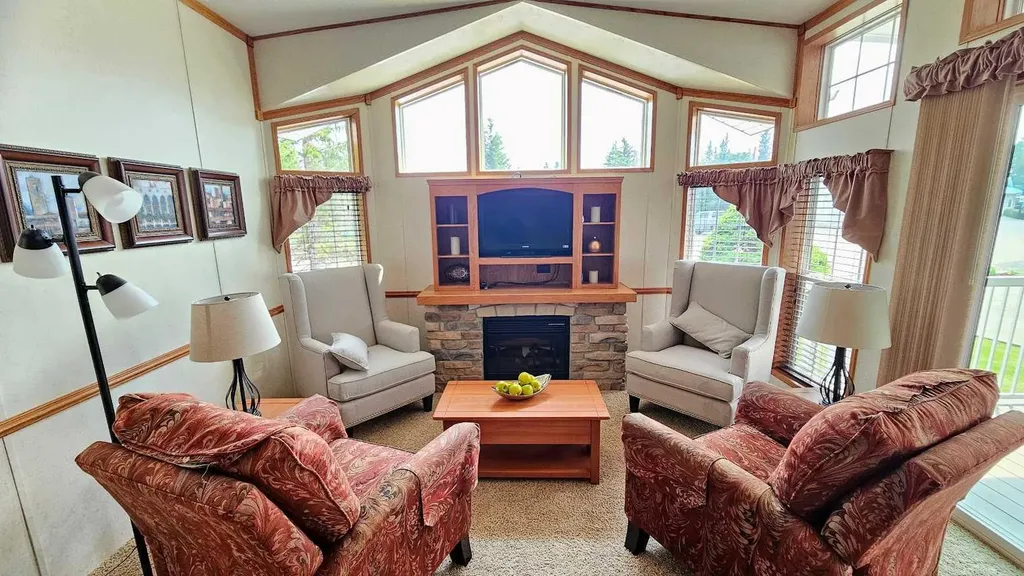 32379 Range Road 55 Rural Mountain View County AB T0M 1X0