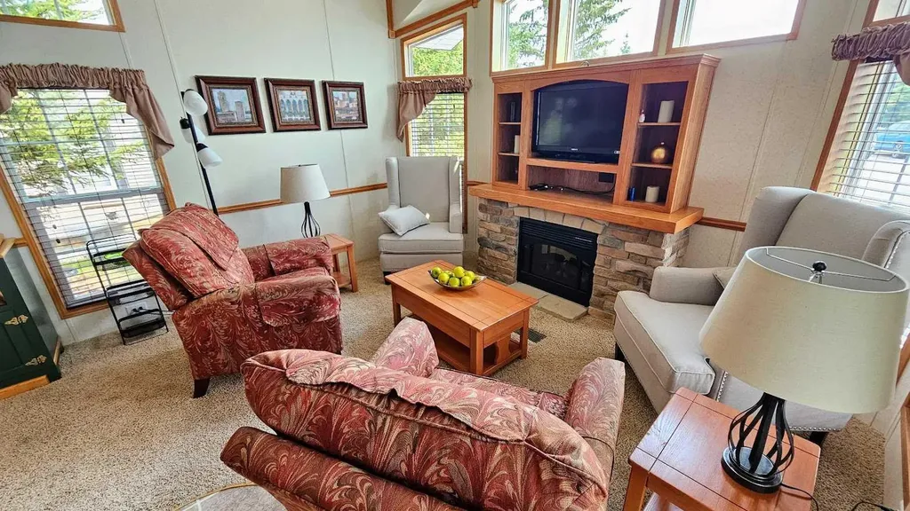 32379 Range Road 55 Rural Mountain View County AB T0M 1X0