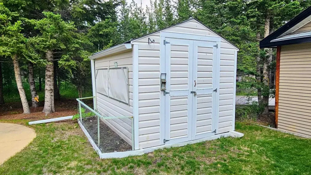 32379 Range Road 55 Rural Mountain View County AB T0M 1X0