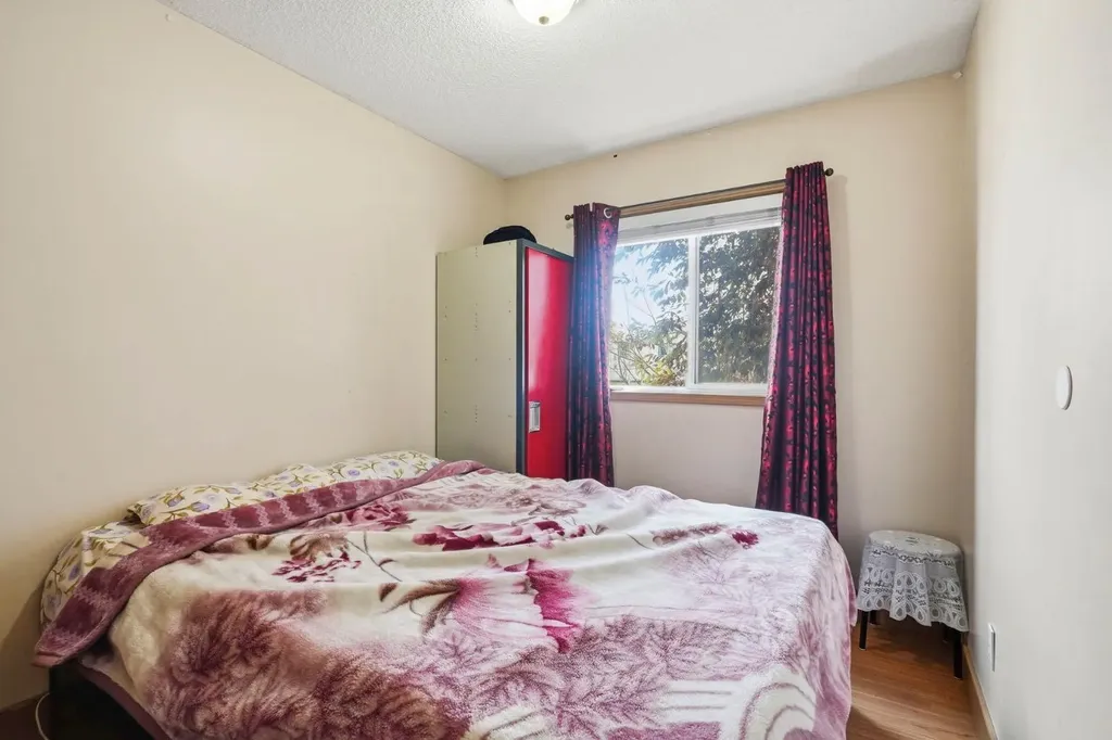 3 San Diego Manor NE Calgary AB T1Y 7A5