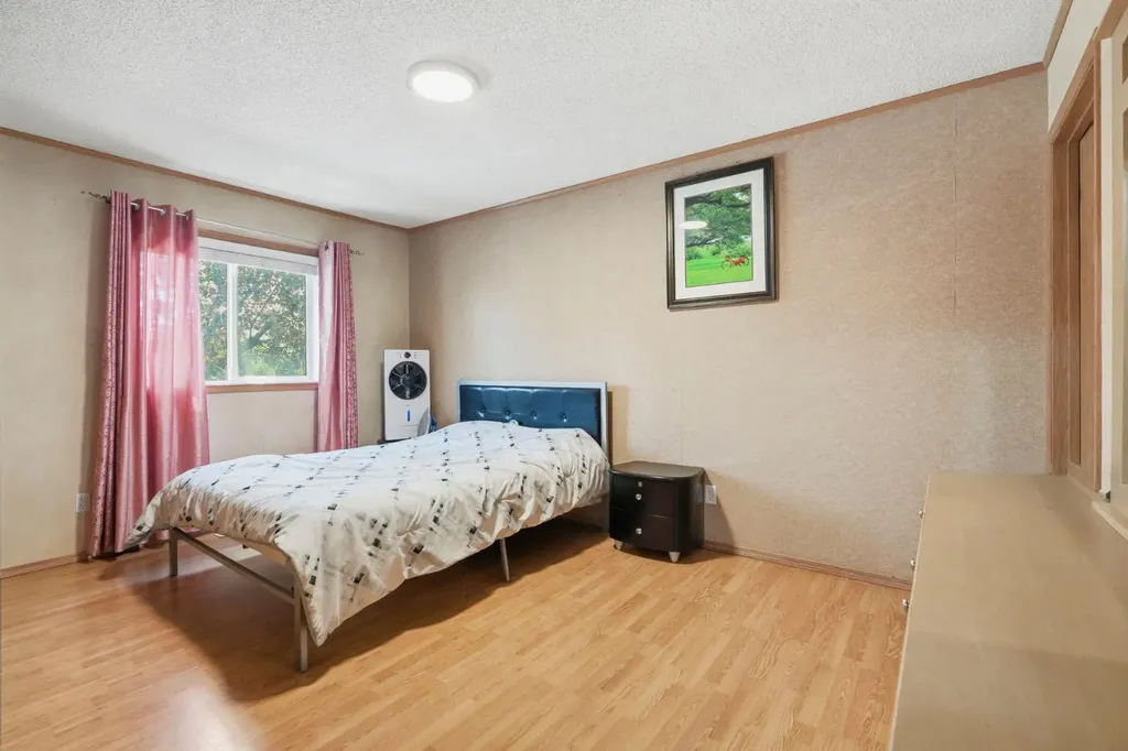 3 San Diego Manor NE Calgary AB T1Y 7A5