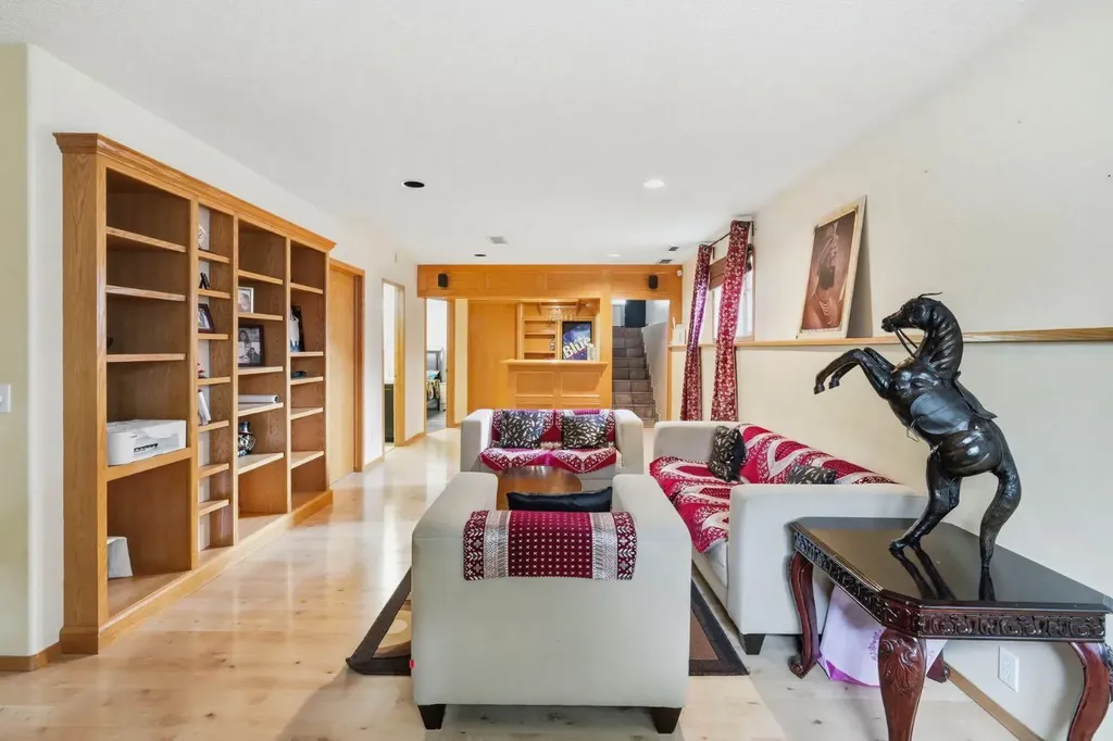 3 San Diego Manor NE Calgary AB T1Y 7A5