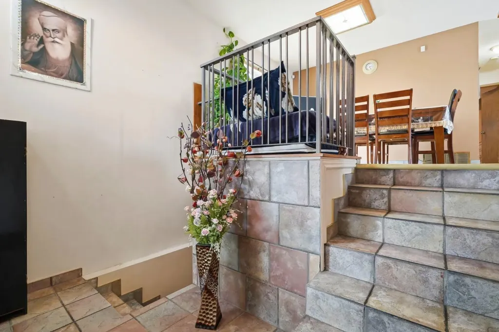 3 San Diego Manor NE Calgary AB T1Y 7A5