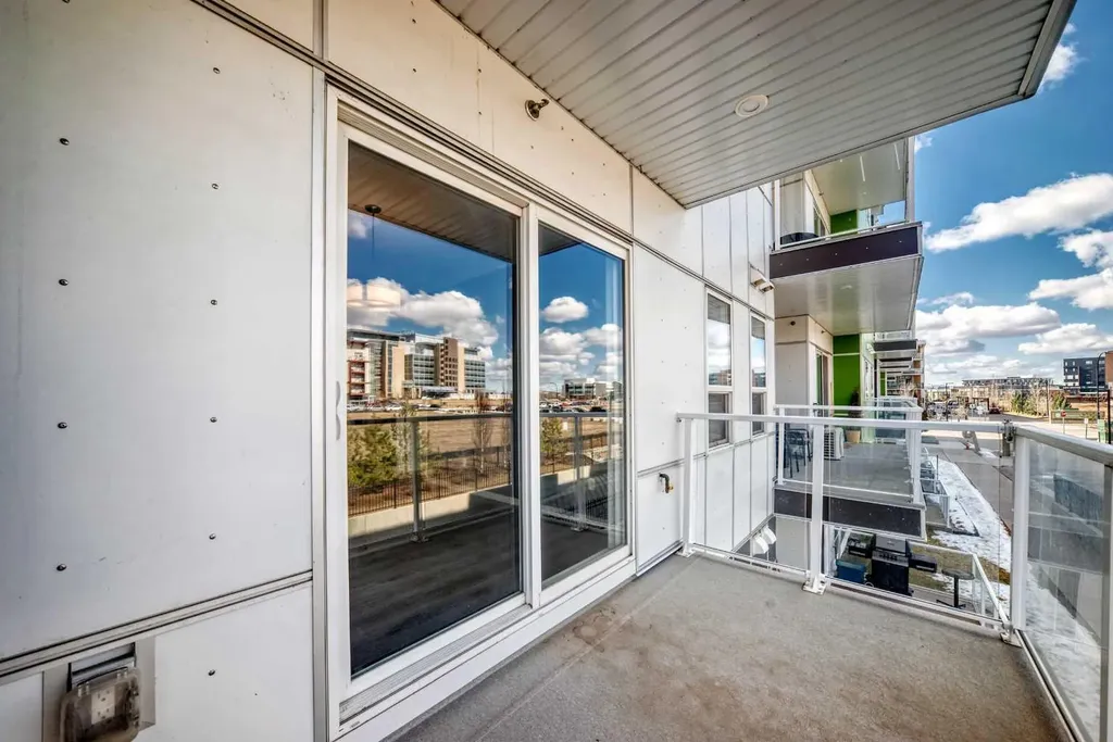 20 Seton Park SE Calgary AB T3M 2V4