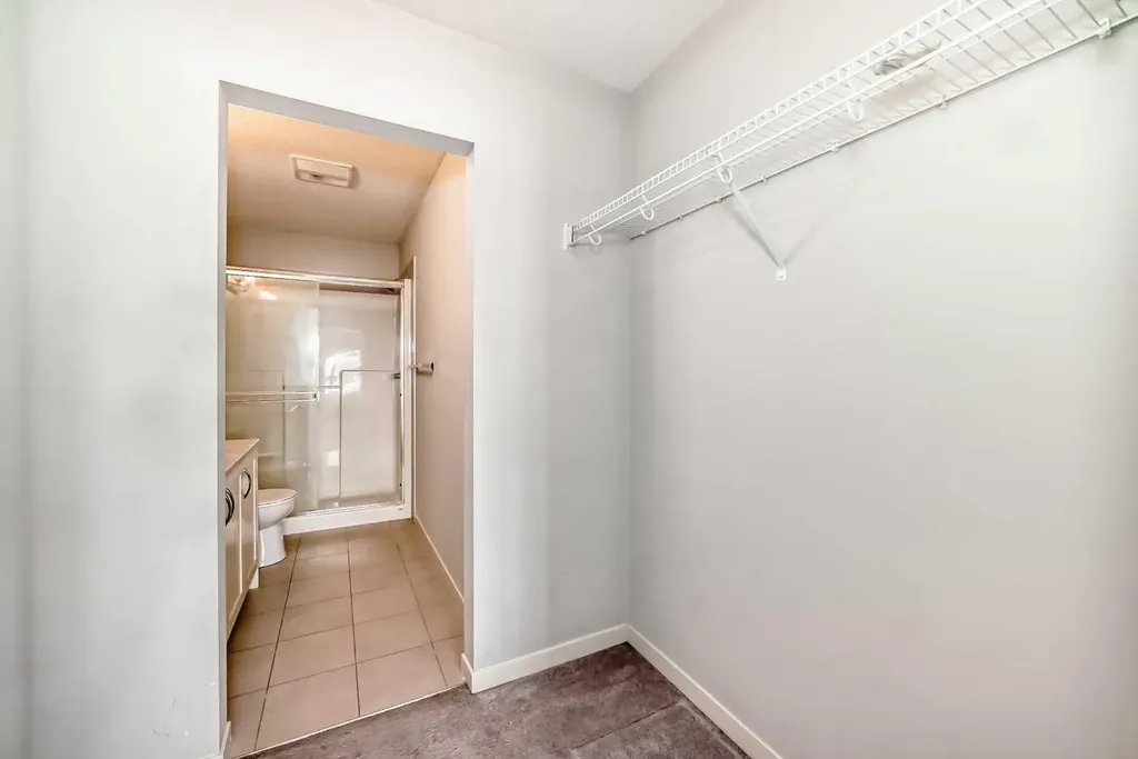 20 Seton Park SE Calgary AB T3M 2V4