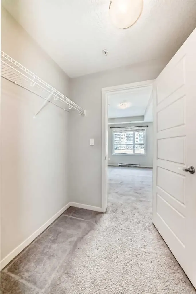 20 Seton Park SE Calgary AB T3M 2V4
