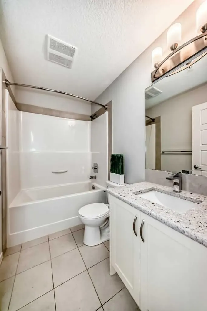 20 Seton Park SE Calgary AB T3M 2V4