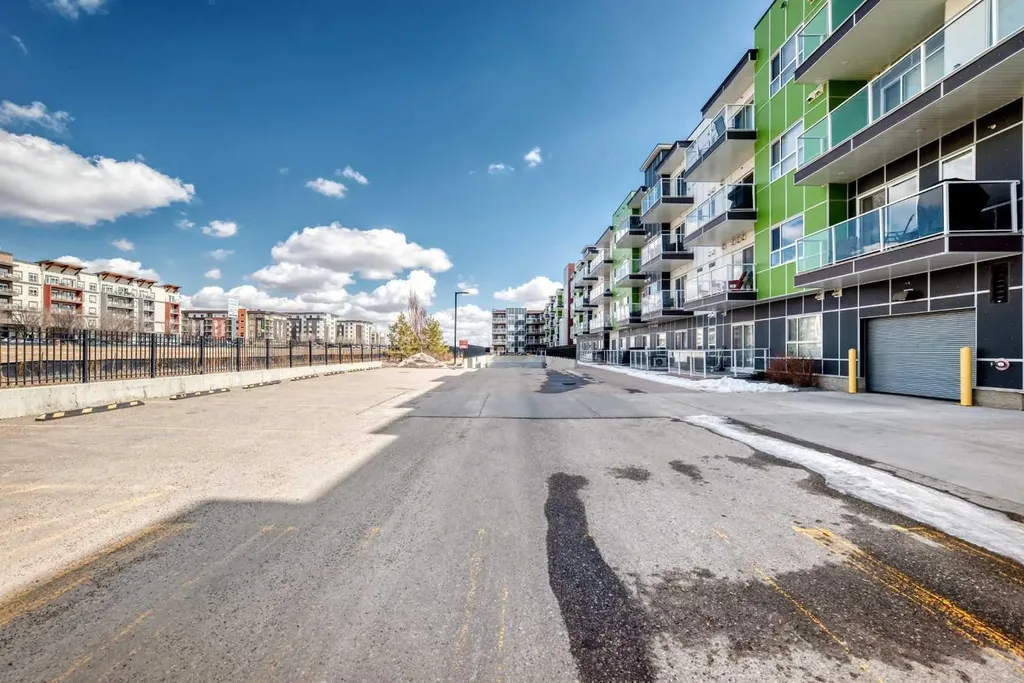 20 Seton Park SE Calgary AB T3M 2V4