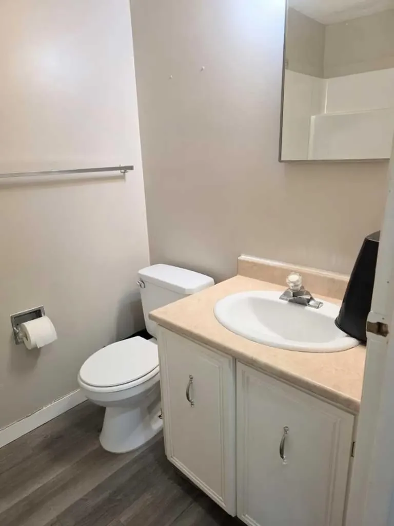709 Hammond Drive S Fox Creek AB T0H1P0