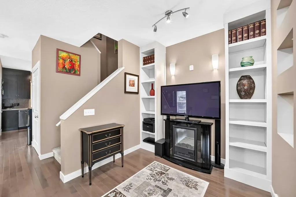 41 Skyview Ranch Manor NE Calgary AB T3N0K7