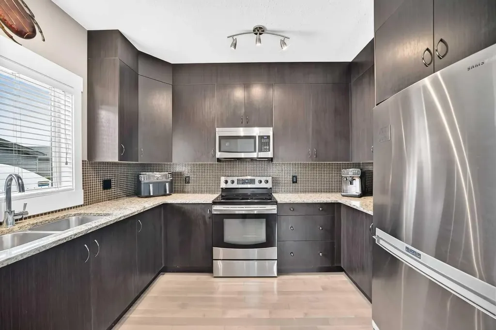 41 Skyview Ranch Manor NE Calgary AB T3N0K7