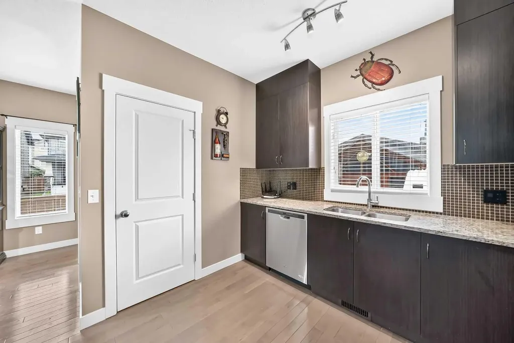 41 Skyview Ranch Manor NE Calgary AB T3N0K7