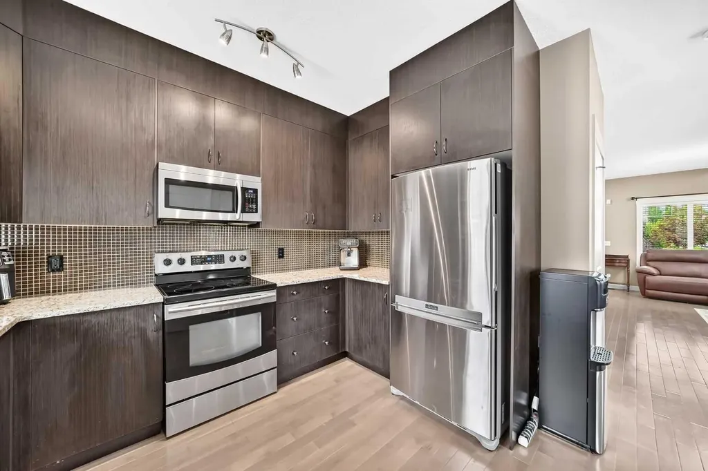 41 Skyview Ranch Manor NE Calgary AB T3N0K7