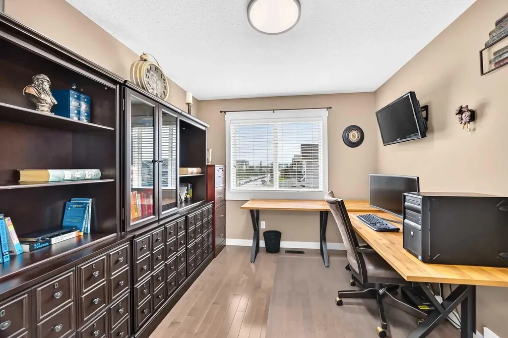 41 Skyview Ranch Manor NE Calgary AB T3N0K7