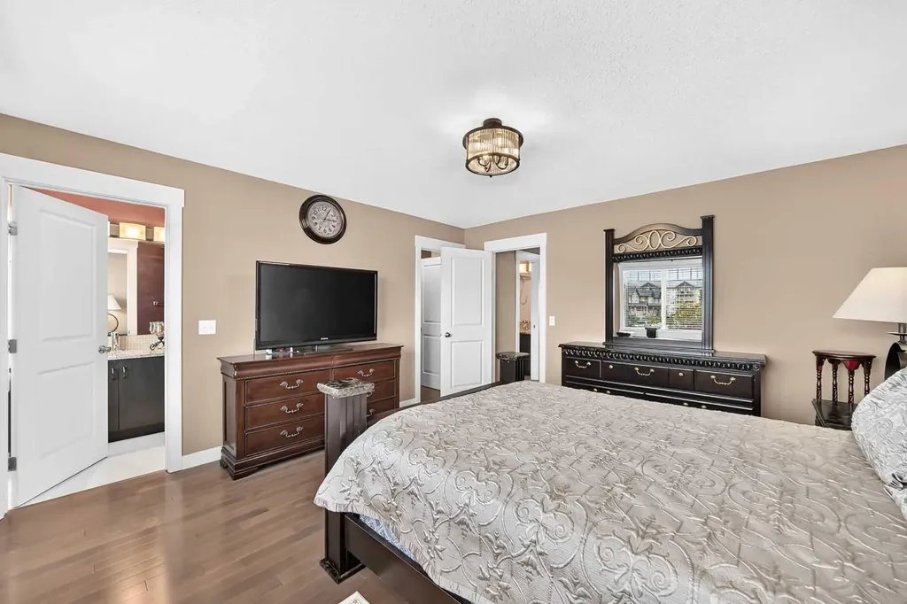41 Skyview Ranch Manor NE Calgary AB T3N0K7