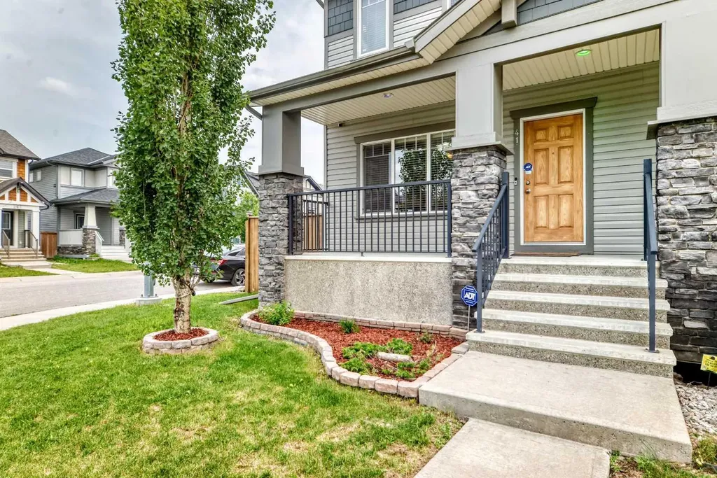 41 Skyview Ranch Manor NE Calgary AB T3N0K7