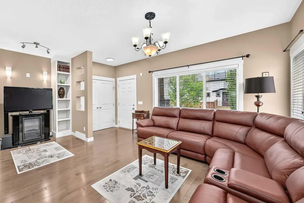 41 Skyview Ranch Manor NE Calgary AB T3N0K7