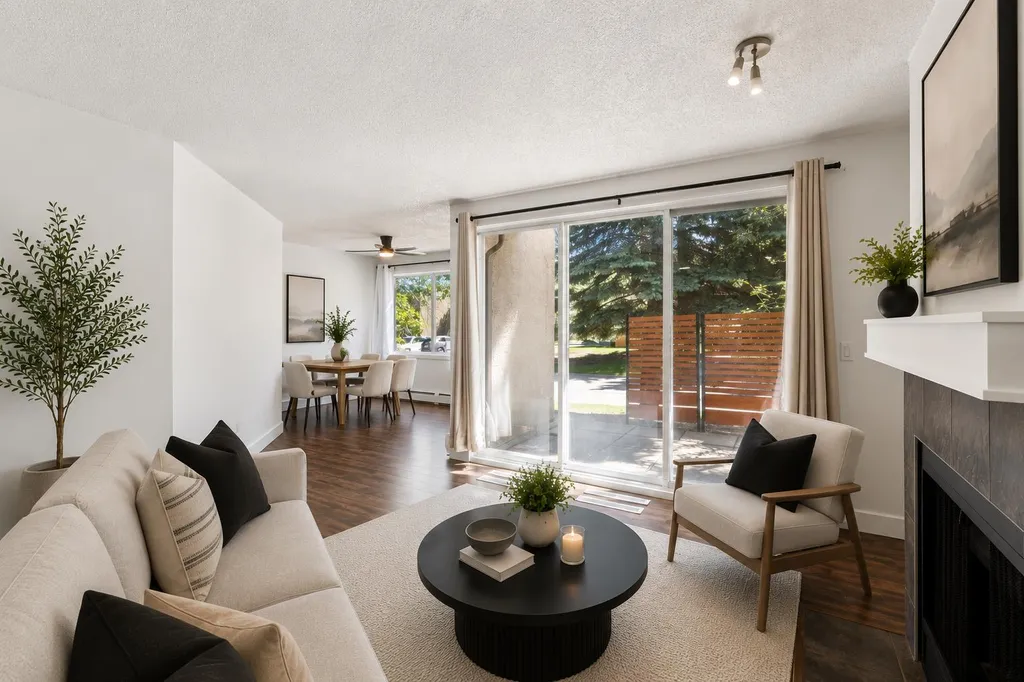 219 Village Terrace SW Calgary AB T3H 2L4