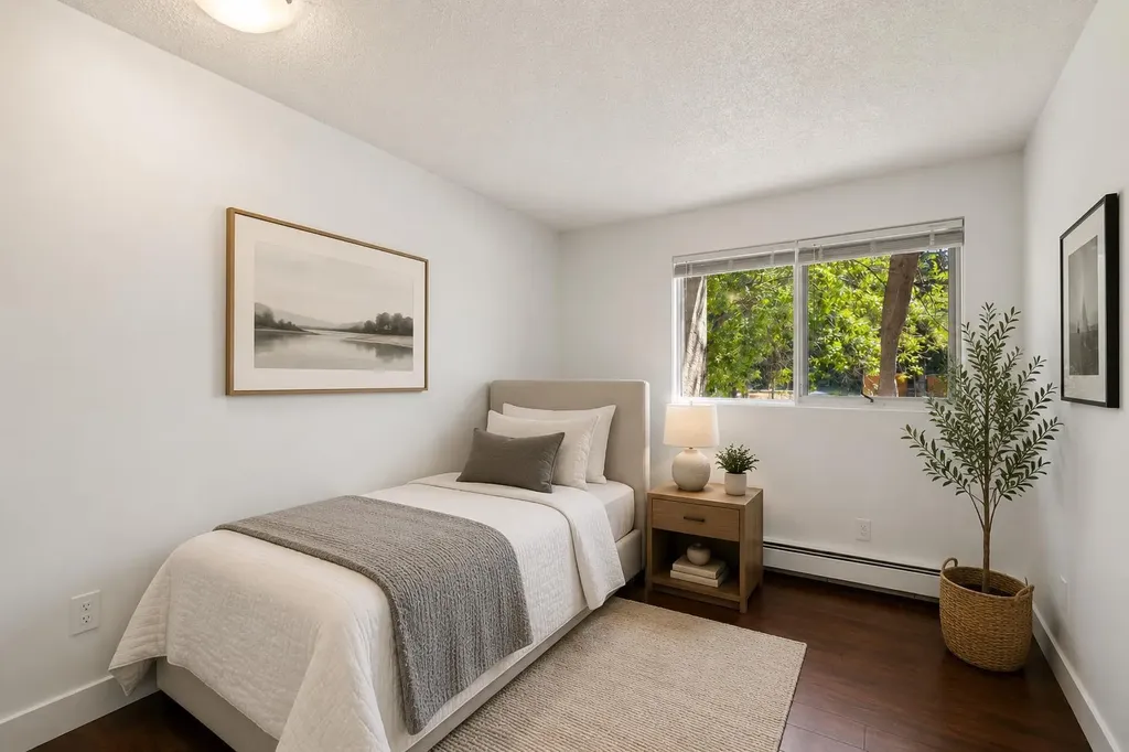 219 Village Terrace SW Calgary AB T3H 2L4