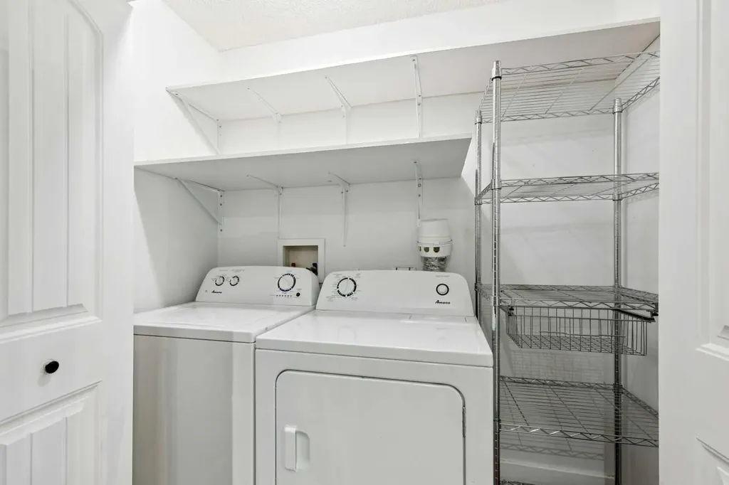 219 Village Terrace SW Calgary AB T3H 2L4