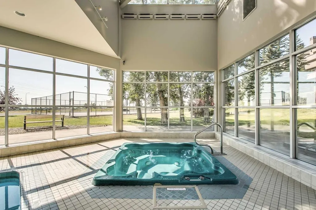 219 Village Terrace SW Calgary AB T3H 2L4
