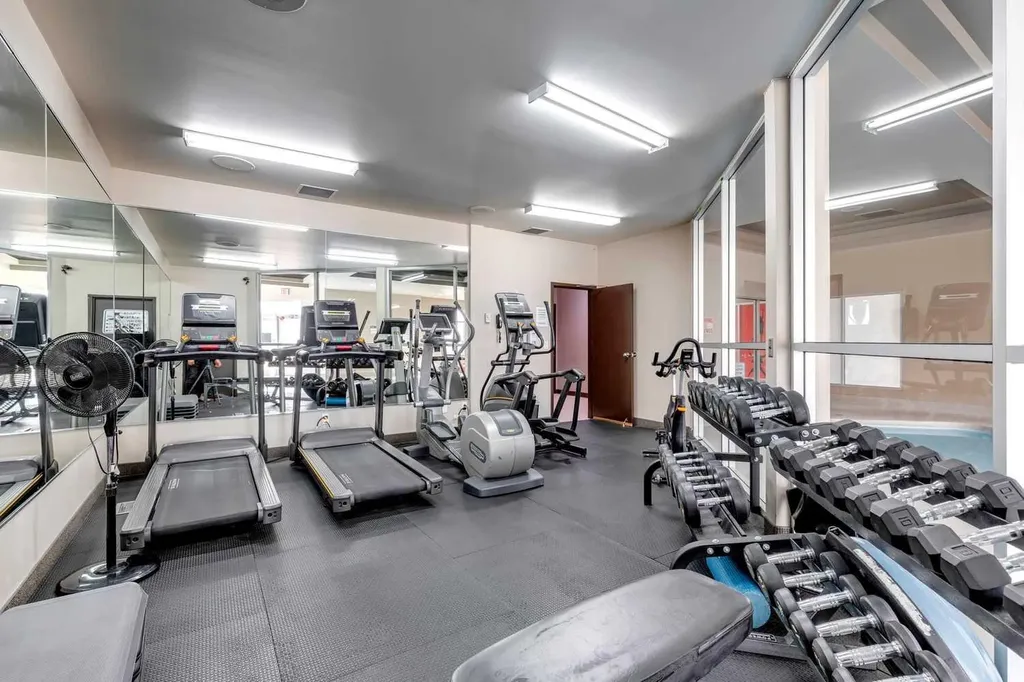 219 Village Terrace SW Calgary AB T3H 2L4