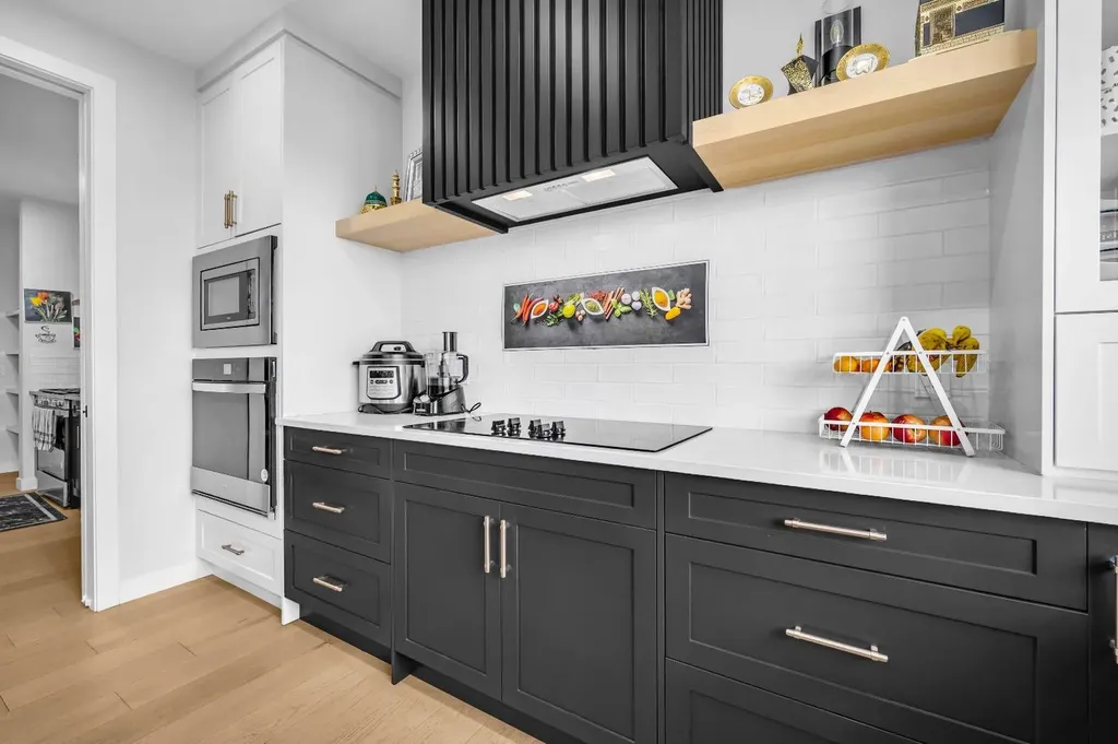 459 Savanna Way NE Calgary AB T3J 2L1