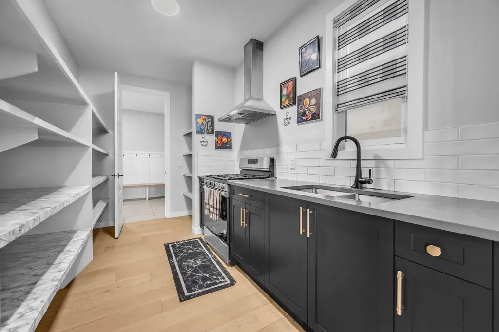 459 Savanna Way NE Calgary AB T3J 2L1