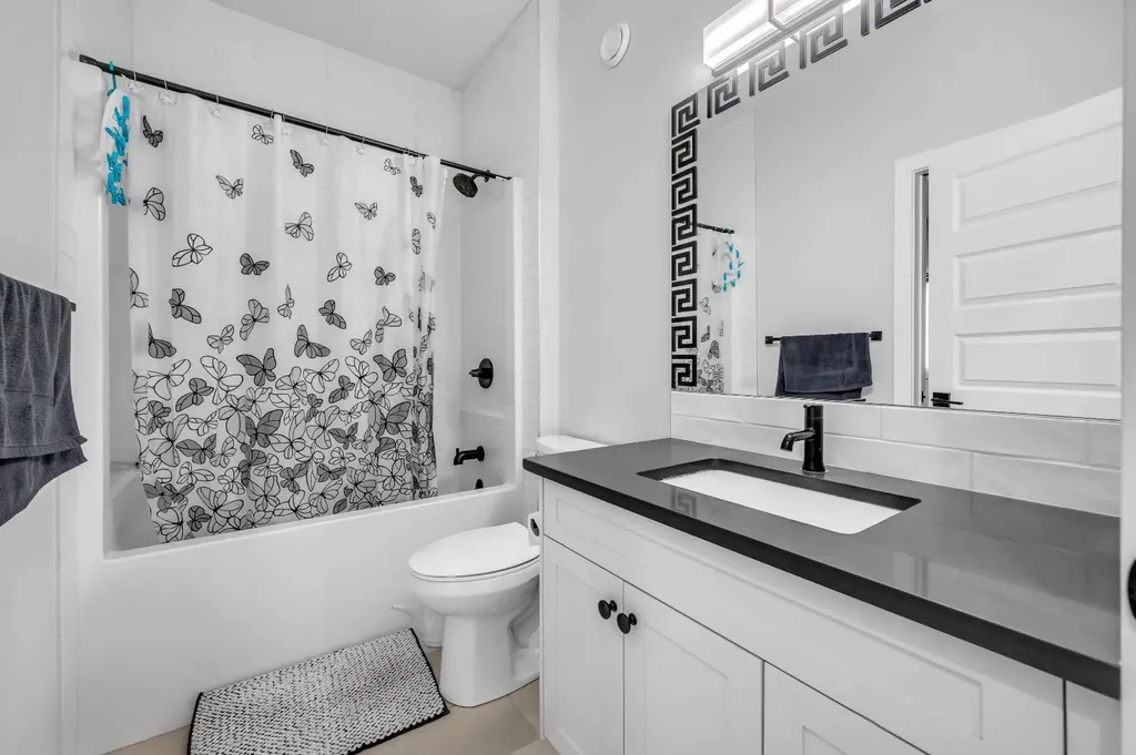 459 Savanna Way NE Calgary AB T3J 2L1
