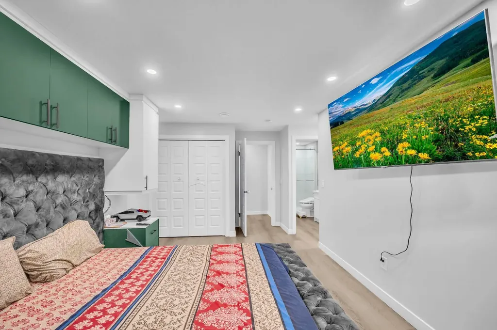 459 Savanna Way NE Calgary AB T3J 2L1