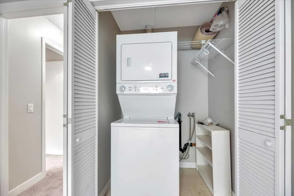 1814 18 Street SW Calgary AB T2T 4T1
